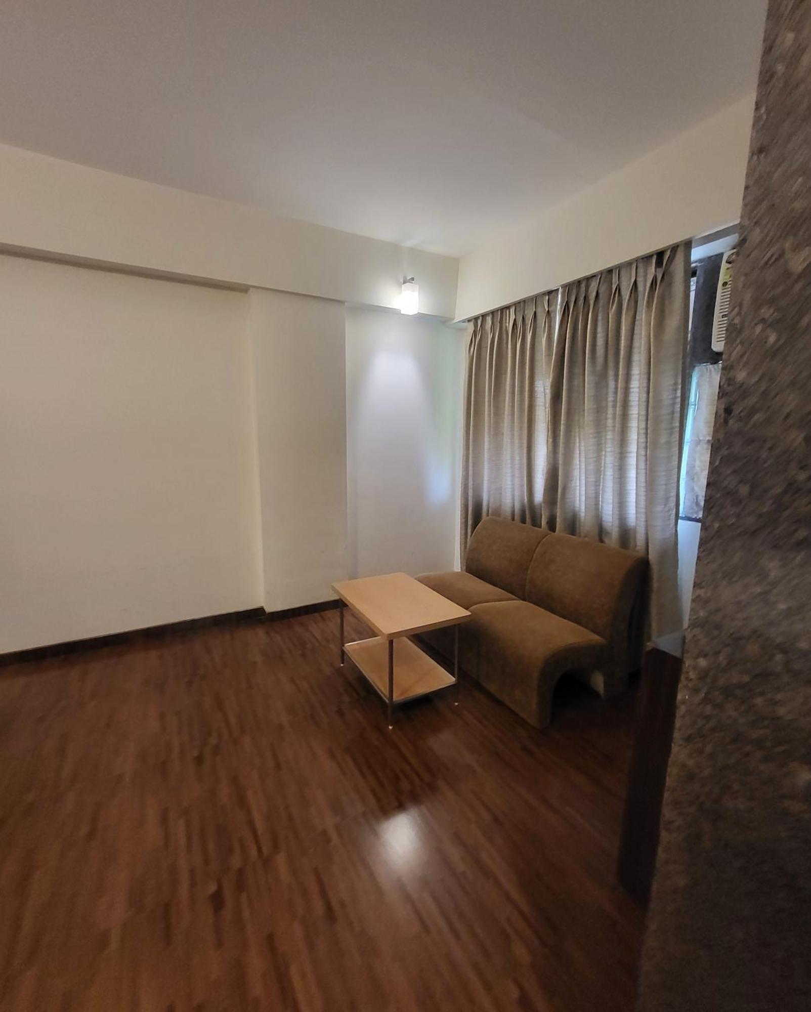 Hotel Maharana Inn Chembur Мумбаи Экстерьер фото